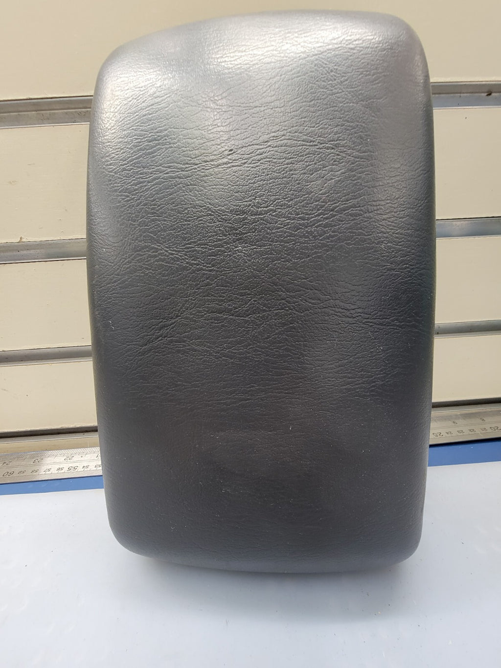 🔥02-06 Toyota CAMRY Solara Center Console Armrest Storage COVER Leather BLACK