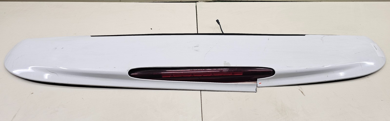 🔥2002-2009 Chevrolet Trailblazer Rear Hatch Spoiler Brake Light WHITE OEM SP2