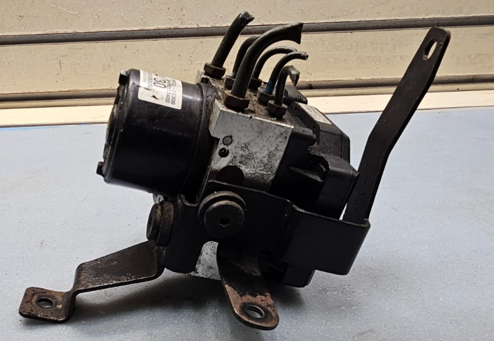 🔥04-09 Hyundai Tucson 05-10 kia Sportage ABS AWD Brake Pump Module Motor Assy