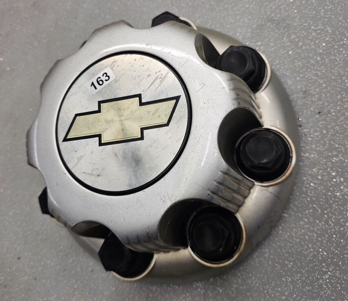01-10 Chevy Express Silverado Suburban Front Rear Wheel Center Cap Hubcap Cover