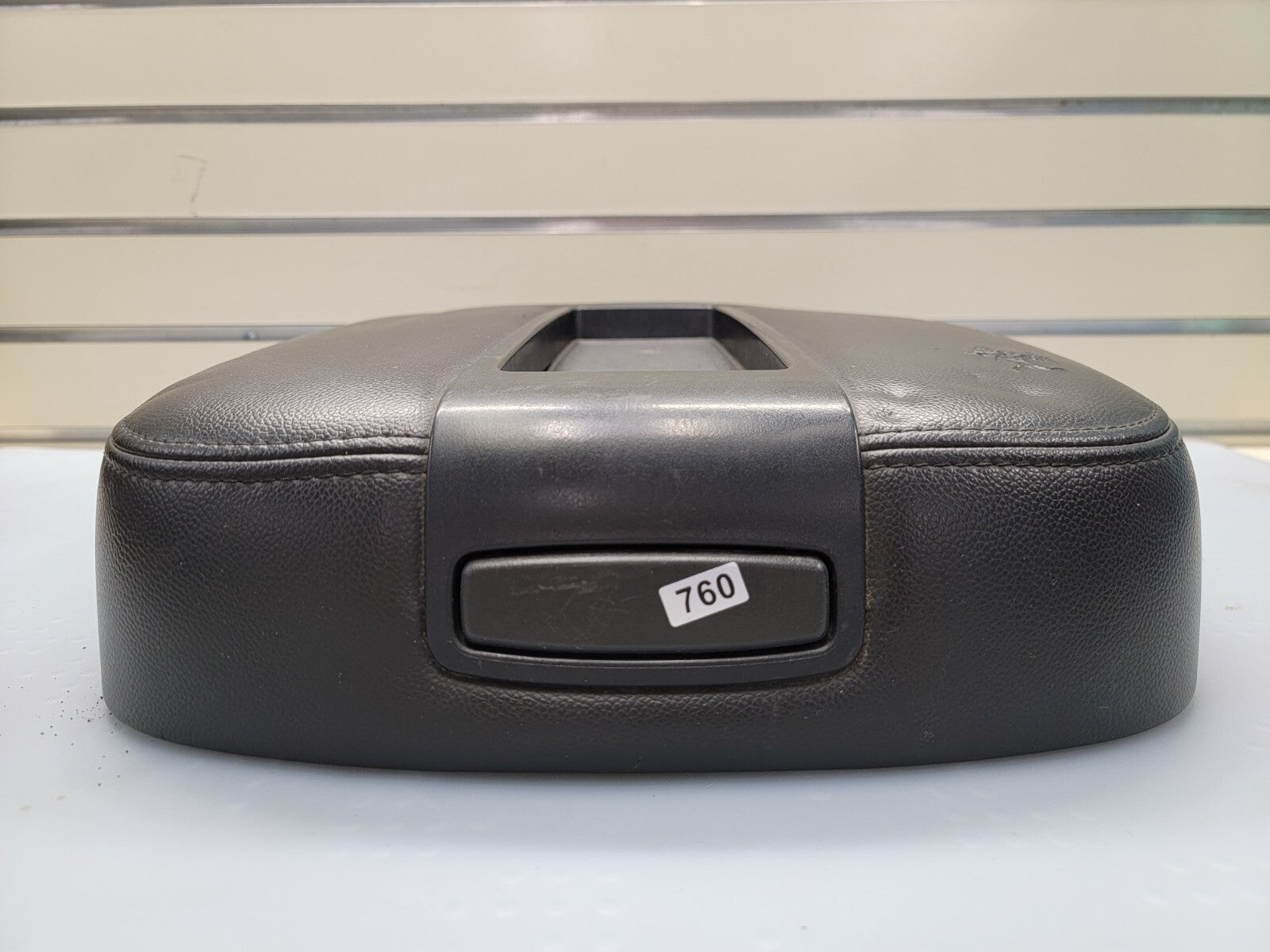 🔥07-13 Chevy Tahoe, Suburban, Yukon Leather Console Lid Armrest Cover BLACK JS5