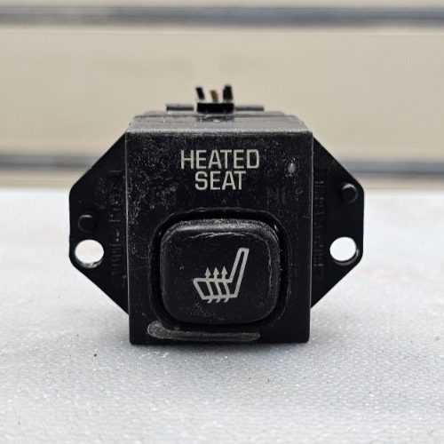 🔥97-05 Buick Park Avenue Left Driver Heated Heat Seat Switch Assembly