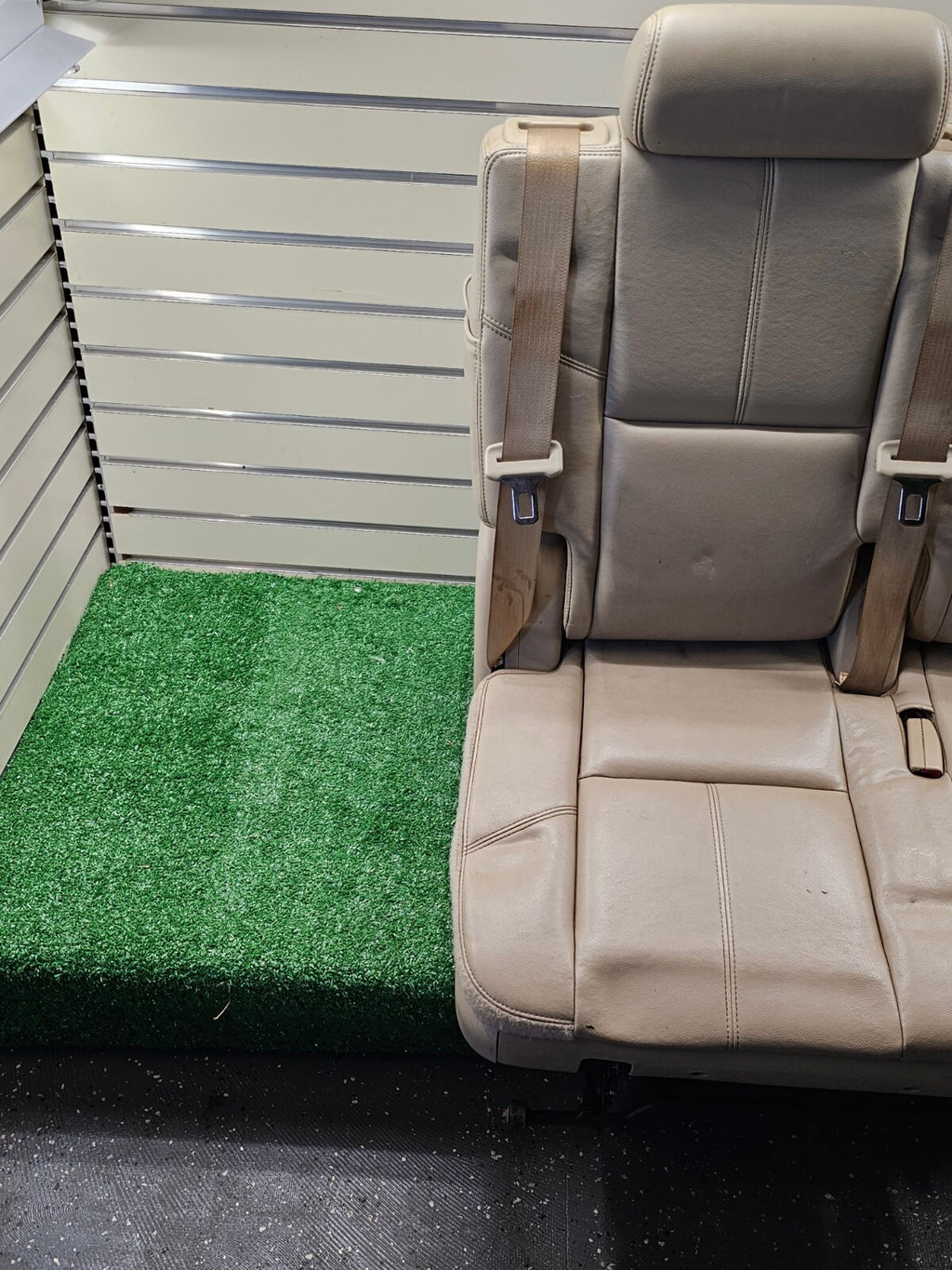 🔥07-14 chevy Suburban Tahoe Yukon Leather Rear Removable Third Row Seat TAN