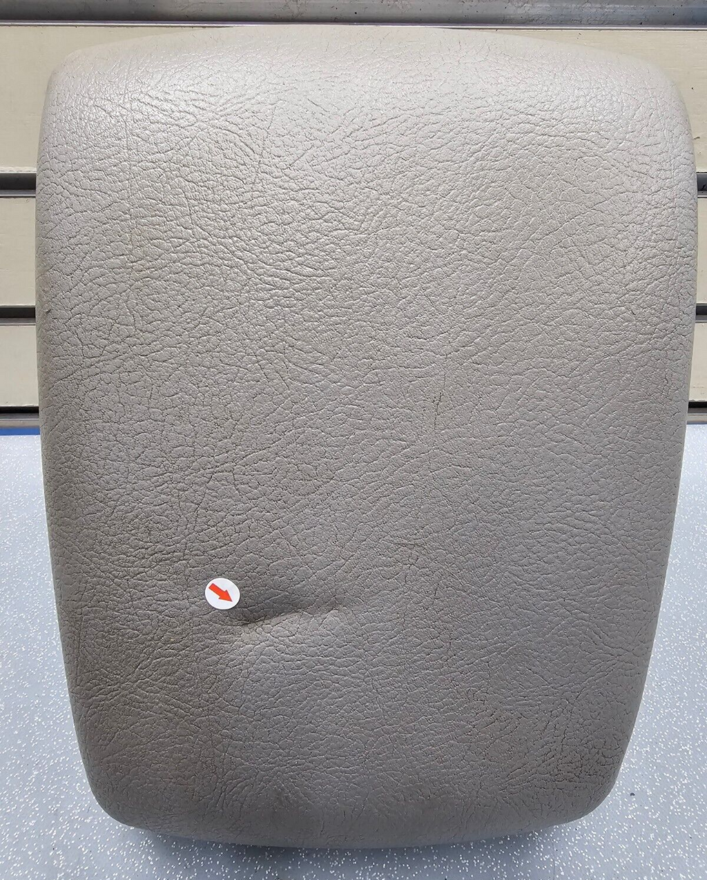 🔥04-09 Sorento Center Console Leather Armrest Lid Top Pad Storage Assembly Gray