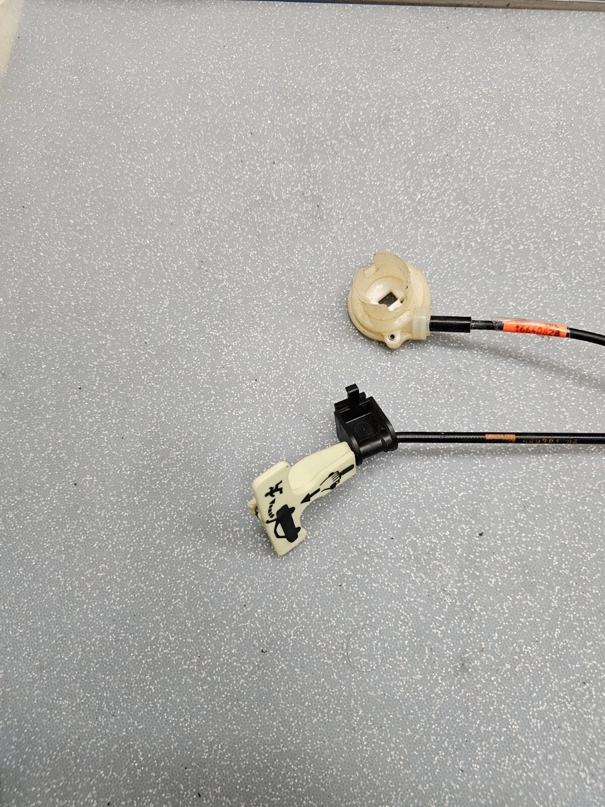 2000-2005 Cadillac Deville Rear Trunk Latch Lock Release Actuator Assembly OEM