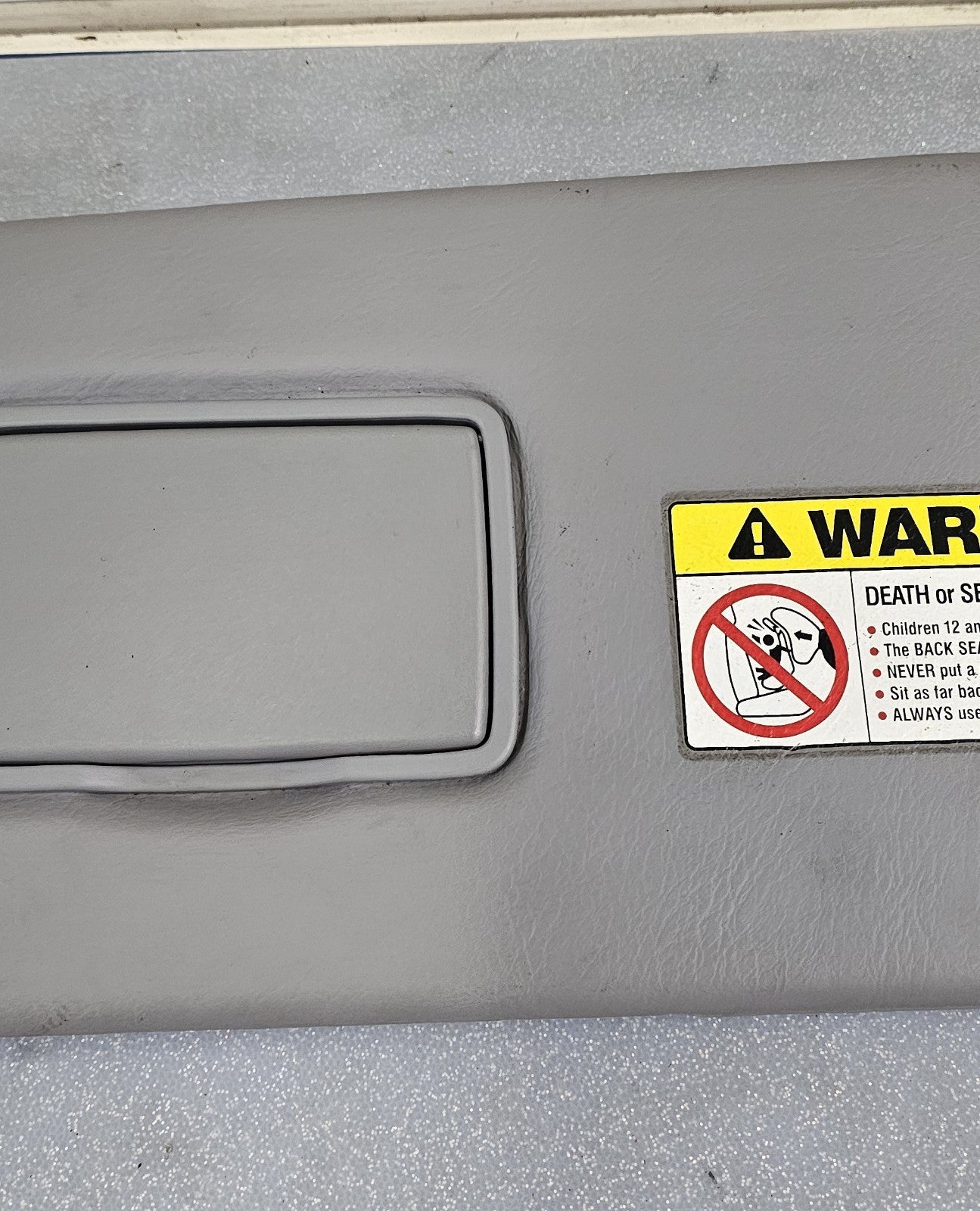 🔥02-04 Honda CR-V Front Left Driver Master Sun Visor Sun Shade GRAY OEM