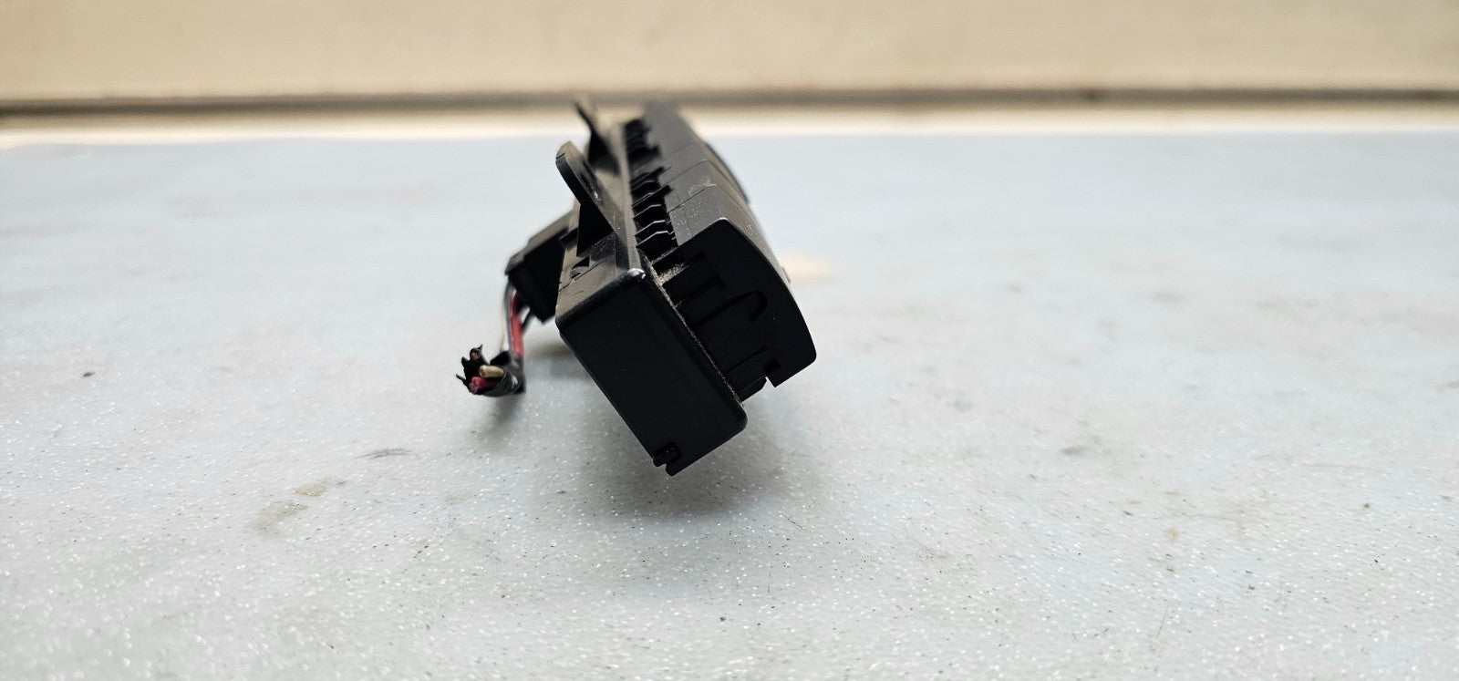 🔥11-12 Jeep Liberty Hazard ESP Off Inverter Button Switch BLACK OEM
