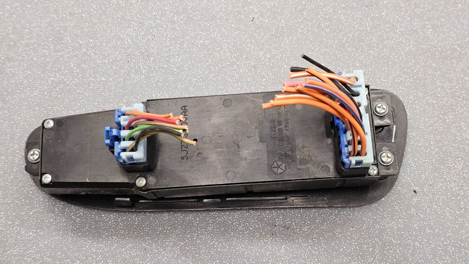 03-09 DODGE RAM 1500 2500 Front Left Driver Power Master Window Switch Black OEM