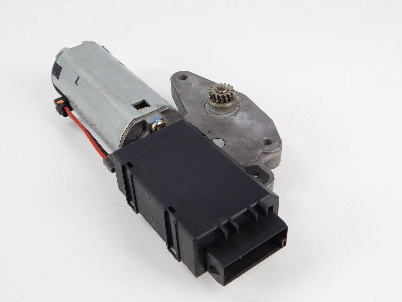 02-04 Escalade Silverado Tahoe Yukon Sunroof Moonroof Power Motor OEM