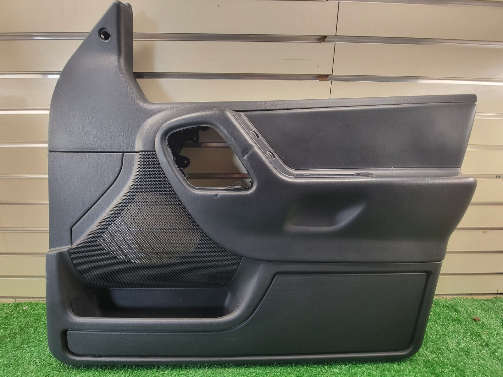 🔥1999-2004 Jeep Grand Cherokee Door Panel WJ RIGHT  Front Interior Black