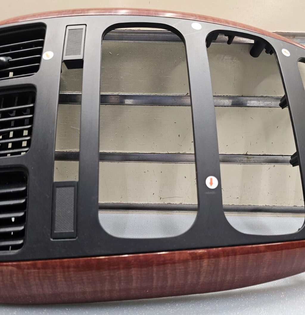 🔥01-07 Caravan Town Country Dash FM Radio Stereo Climate Trom Bezel Black/wood