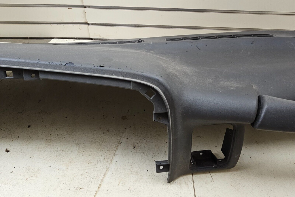 99-06 SILVERADO SIERRA TAHOE Upper Dash Cap Cover Top Dashboard Pad DK GRAY DP1