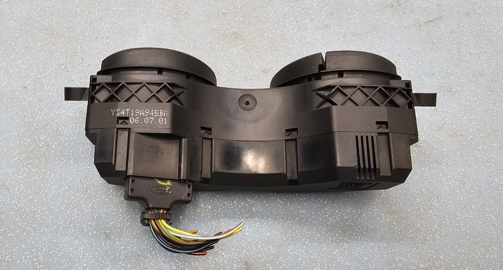 🔥00-04 Ford Focus AC Heater Climate Temperature Air Rear Defrost Dash Switch