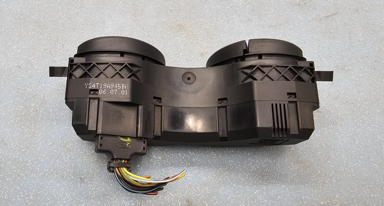 🔥00-04 Ford Focus AC Heater Climate Temperature Air Rear Defrost Dash Switch