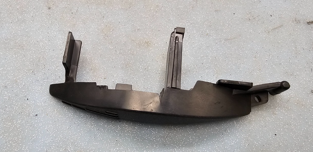 🔥99-07 Silverado Suburban Tahoe Yukon Center Console Armrest Lid latch BLACK