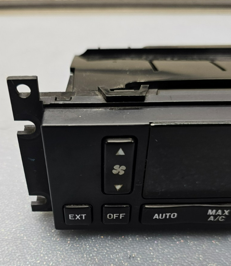 98-02 Lincoln Continental Dash AC A/C Heater Temperature Climate Control OEM