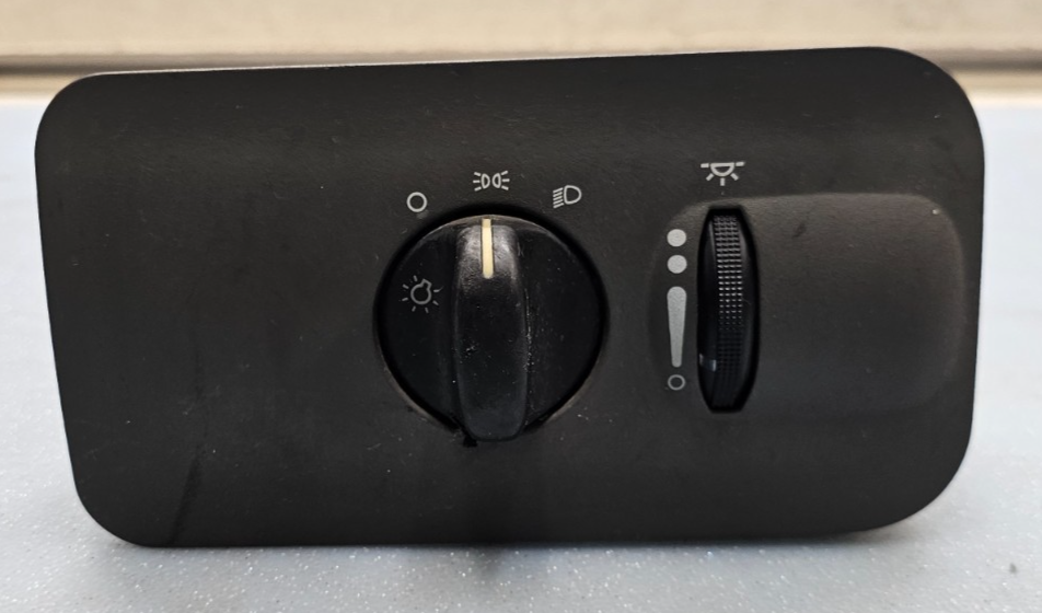 🔥04–11 Chrysler Town & Country Headlight Head Light Headlamp Switch Black OEM