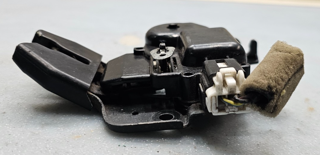 🔥08-14 Subaru Impreza WRX STI Trunk Latch Lid Release Lock Mechanism Sedan OEM