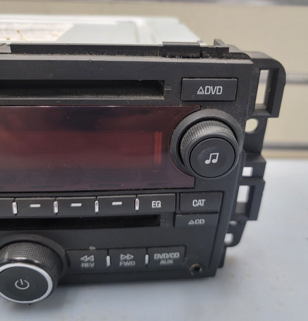 🔥09-12 Chevy Traverse Enclave Acadia Dash AM FM Radio Display DVD/CD AUX Player