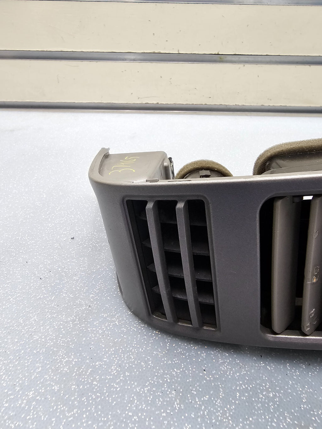 05-15 TITAN ARMADA QX56 DASH LEFT DRIVER AIR VENT HEATER FILTER CONDITIONER GRAY