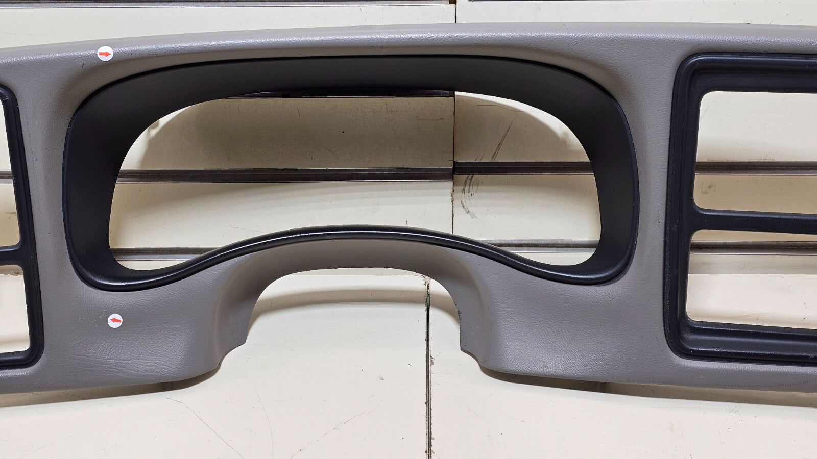 🔥99-02 CHEVY GMC Instrument Cluster Speedo Dash Trim Panel Bezel LT GRAY C4