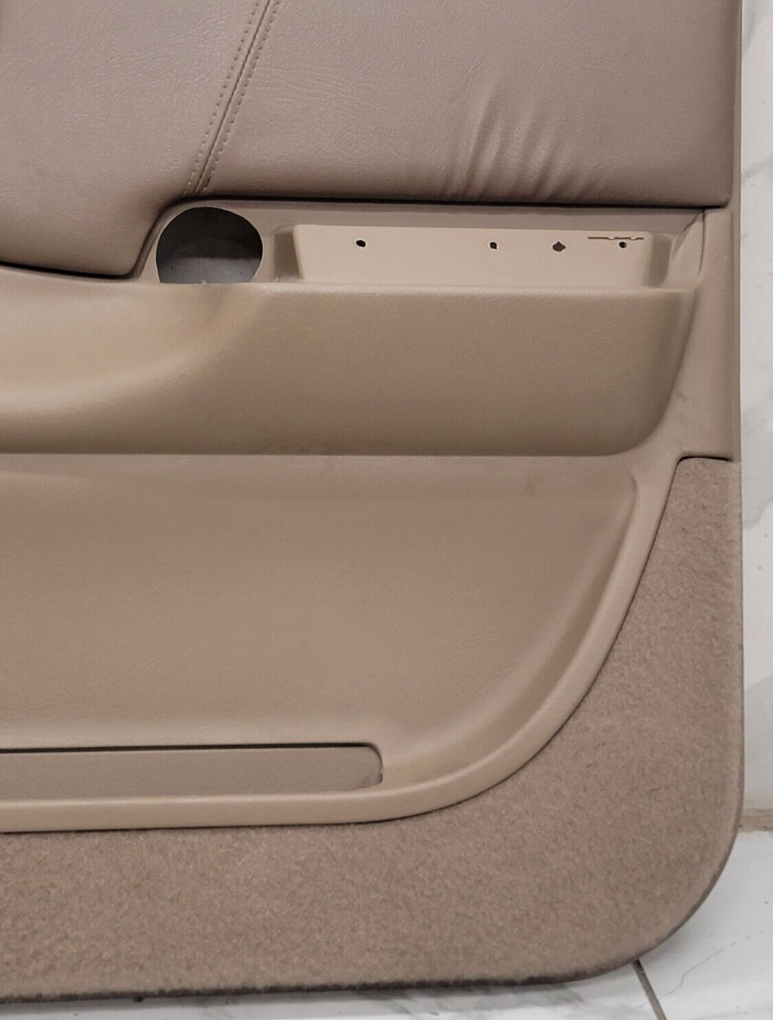 98-04 Chevy Blazer Jimmy S-10 GMC Sonoma Front Door Panels AUTO OEM RIGHT TAN