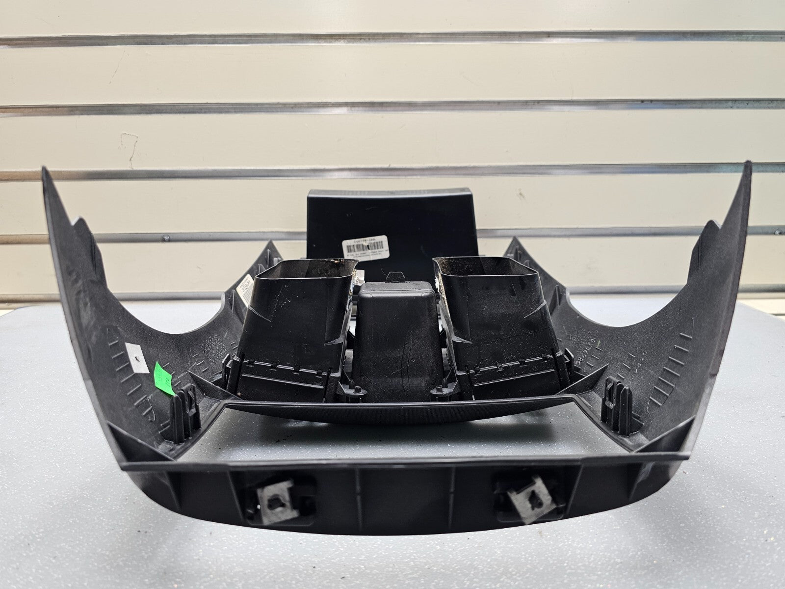 🔥08-10 DODGE CARAVAN DASH RADIO SURROUND BEZEL TRIM PANEL CLIMATE CONTROL BLACK