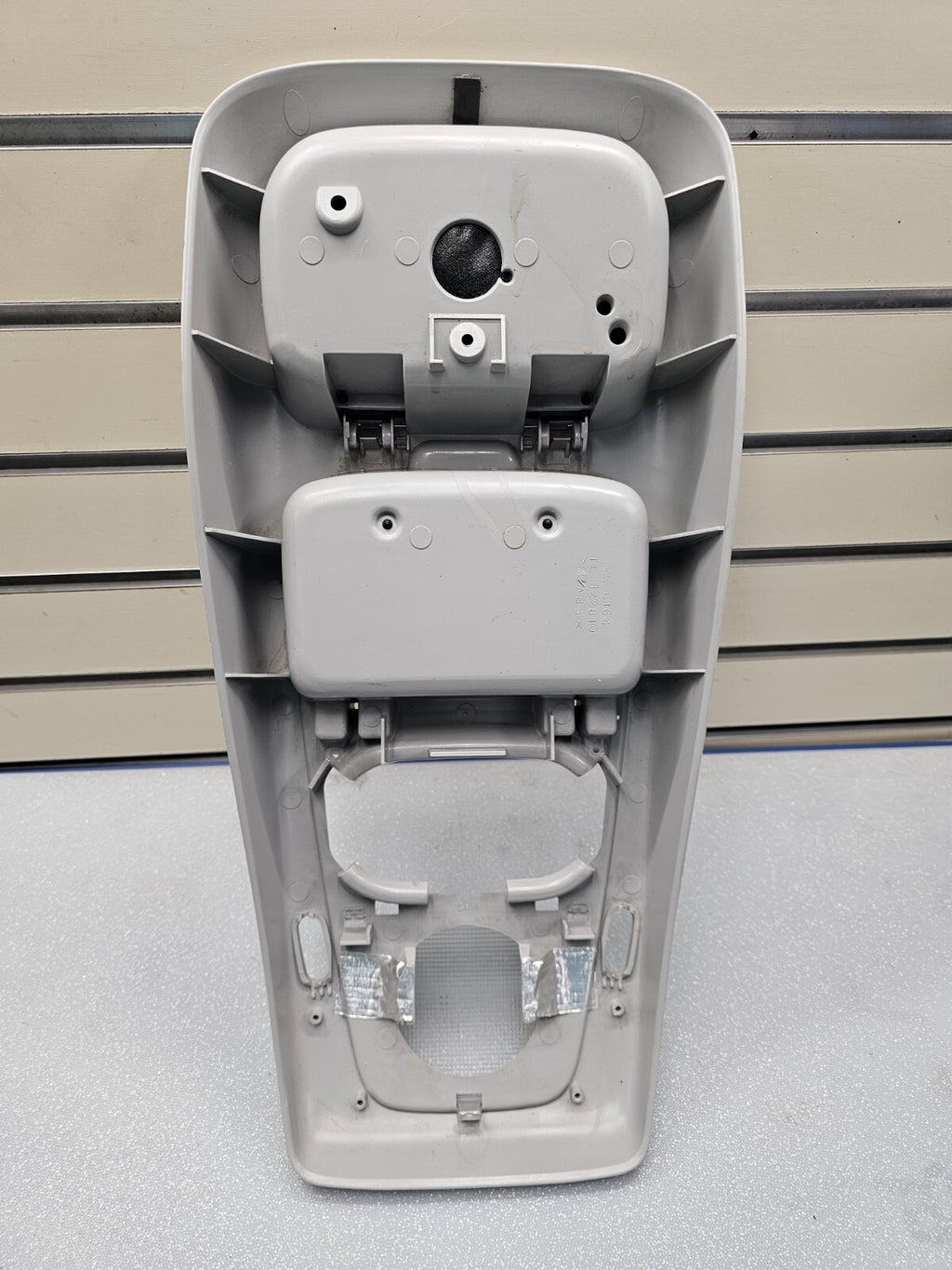 🔥02-10 Explorer Mountaineer Overhead Console Map Lights Storage Dove LIGHT Gray