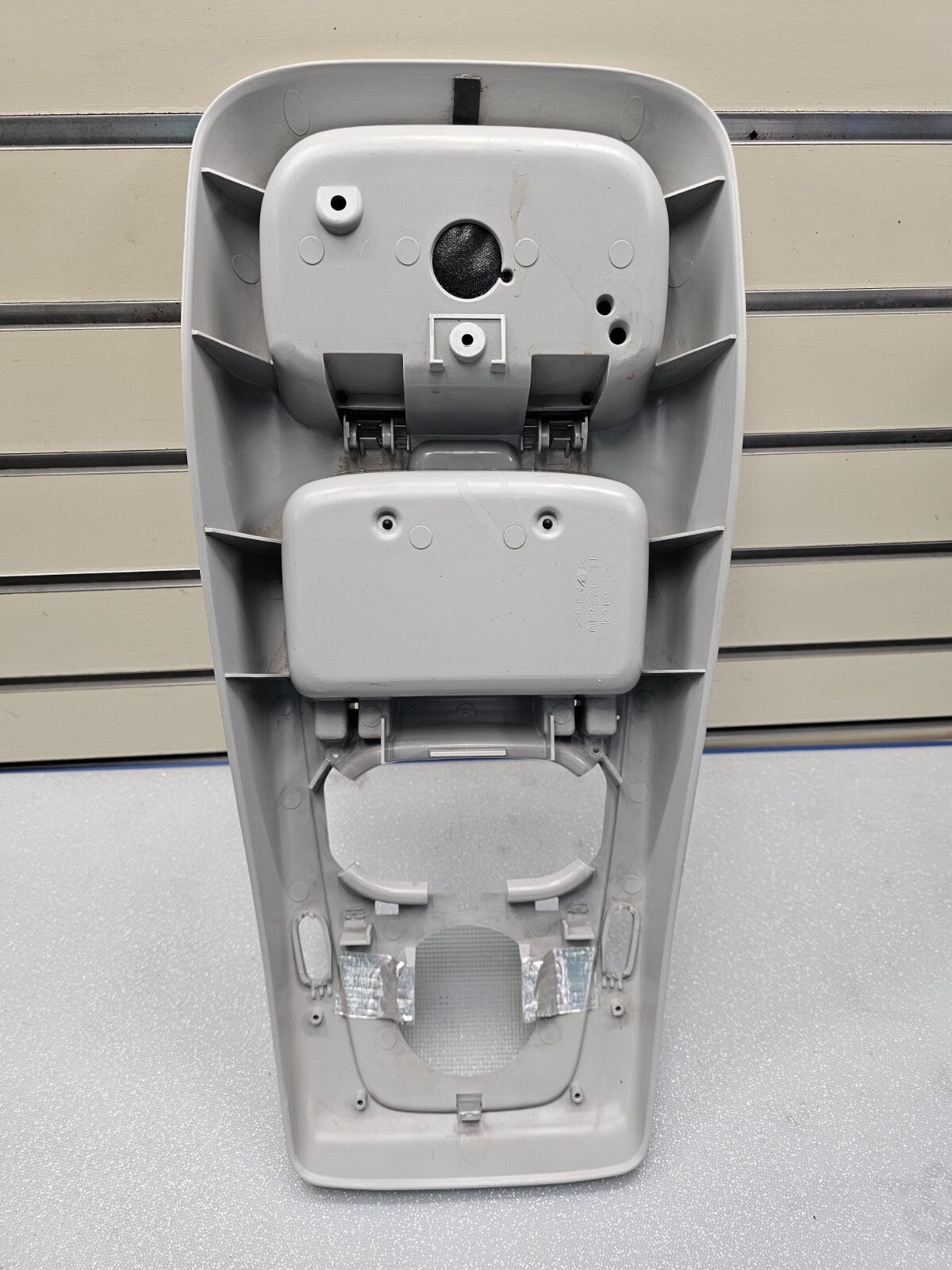 🔥02-10 Explorer Mountaineer Overhead Console Map Lights Storage Dove LIGHT Gray