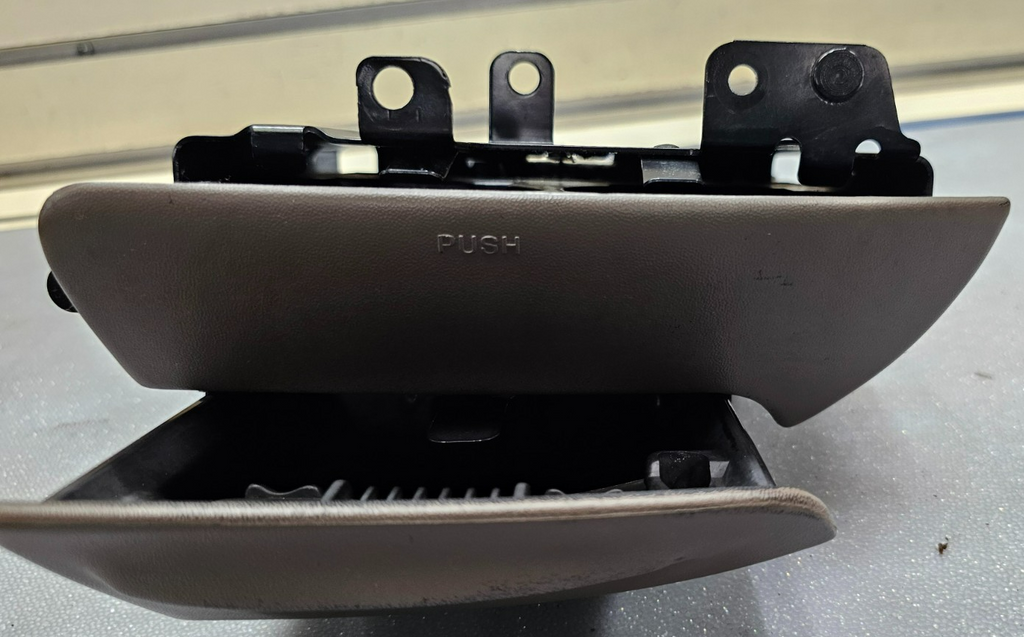 🔥97-03 Ford F150 EXPEDITION Dash Pull Out Cup Holder Trim w/ Ash Tray Gray