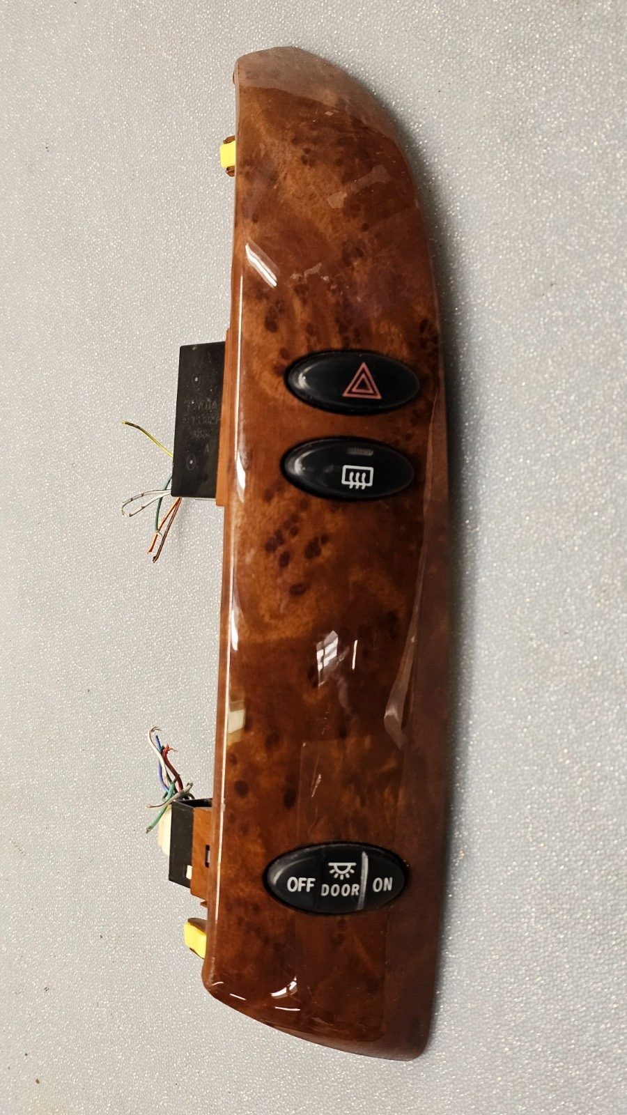 🔥04-10 Toyota Sienna Dash Hazard Defrost Light Door Switch Trim Bezel Wood