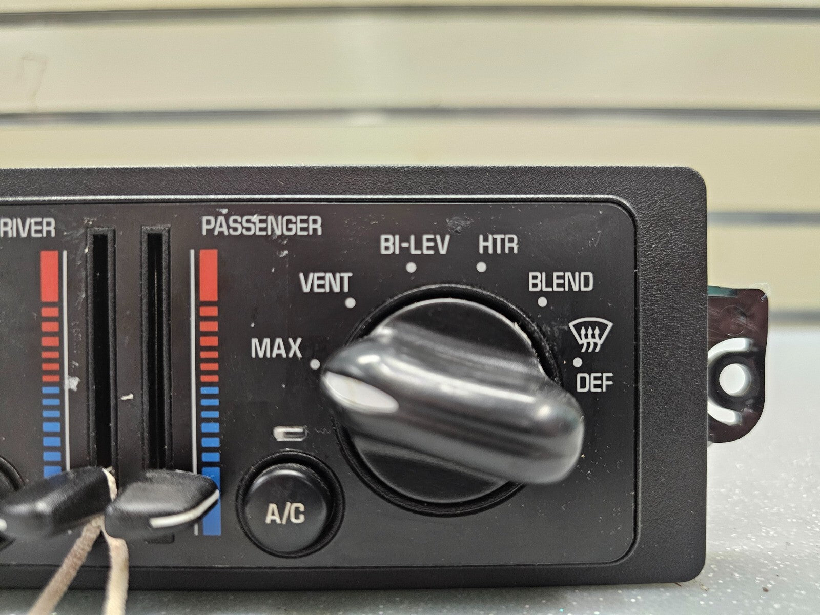 🔥00-05 Buick Regal Century Dash Climate Control Heater Temperature Conditioning