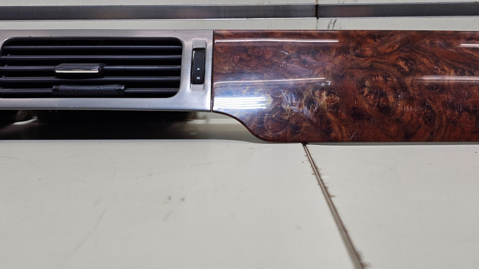 🔥07-13 Suburban TAHOE YUKON Dash Radio Bezel Trim RIGHT Panel w/ Vent WOOD B36