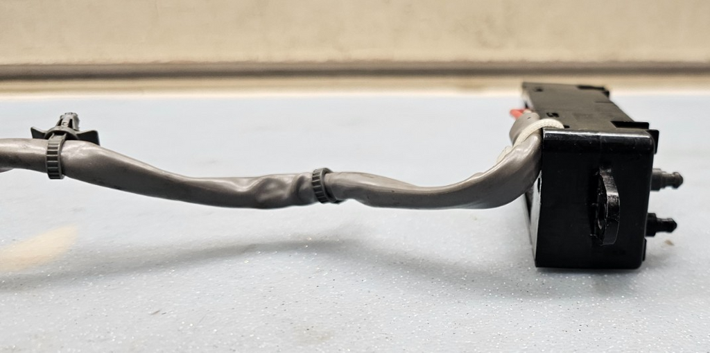 02-08 Nissan Maxima Altima Front Passenger Heat Seat Switch 4 way Assembly Black