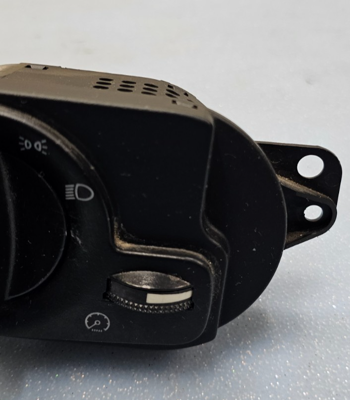 🔥2004-2005 Ford F-150 Headlamps Switch Assembly BLACK OEM