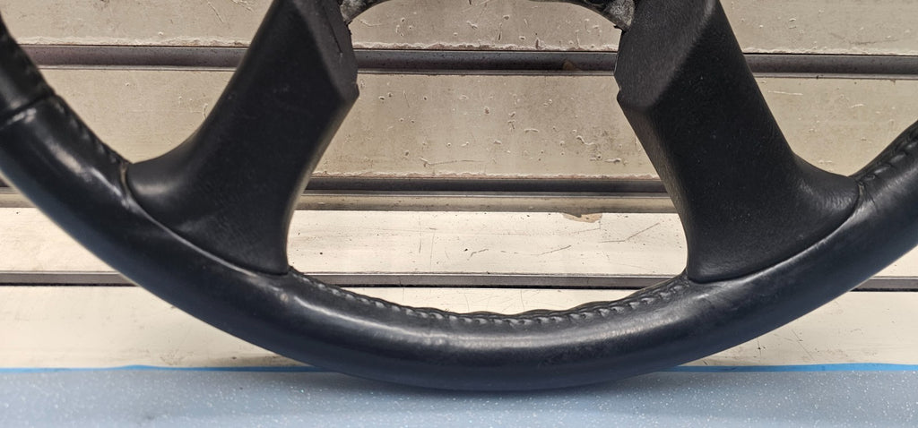 🔥03-06 Chevy Tahoe Yukon Escalade Left Driver Steering Wheel Column Cover BLACK