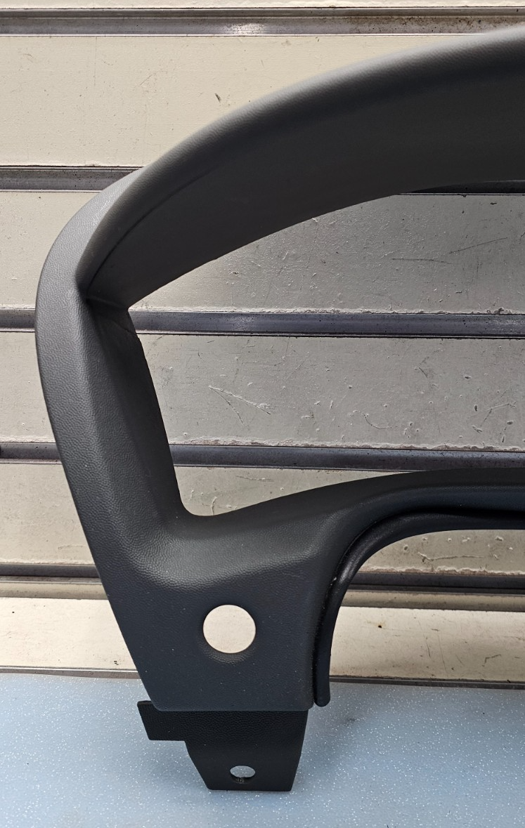 🔥04-08 Pontiac GRAND PRIX Cluster DASH BEZEL Gauge Speedo Panel BLACK C18