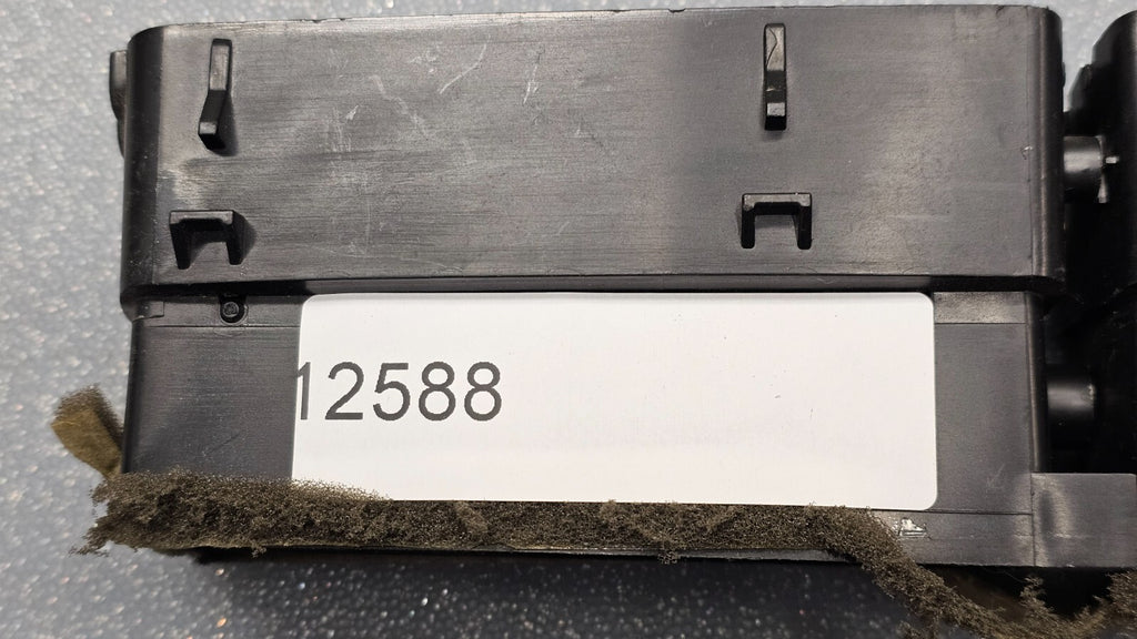 🔥08-11 Ford Focus Front Upper Center Dash Dual Air Vent Bezel Trim Panel Black