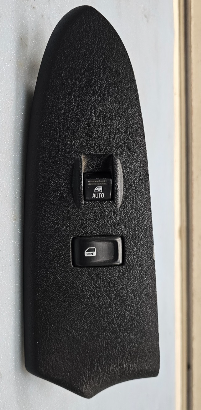 🔥06-09 Chevy TRAILBLAZER Window Switch Front RIGHT Passenger Side BLACK WS21