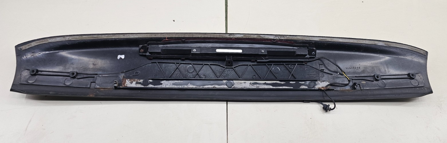 🔥2002-2009 Chevrolet Trailblazer Rear Hatch Spoiler Brake Light Silver OEM SP2