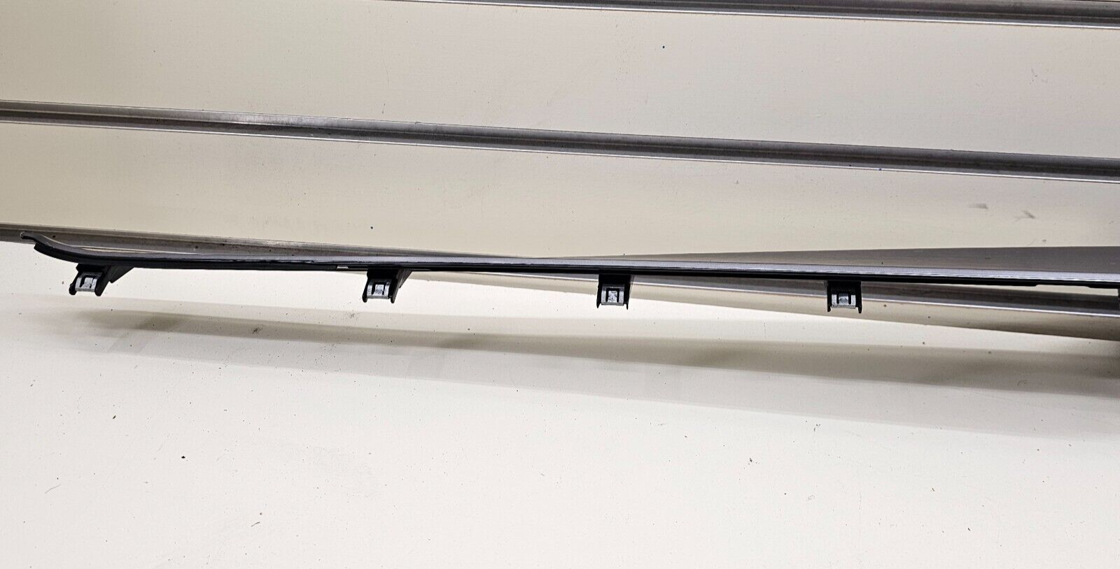 🔥09-14 Volkswagen Routan Dash Front Center Trim Bezel Panel Air Vent Silver OEM