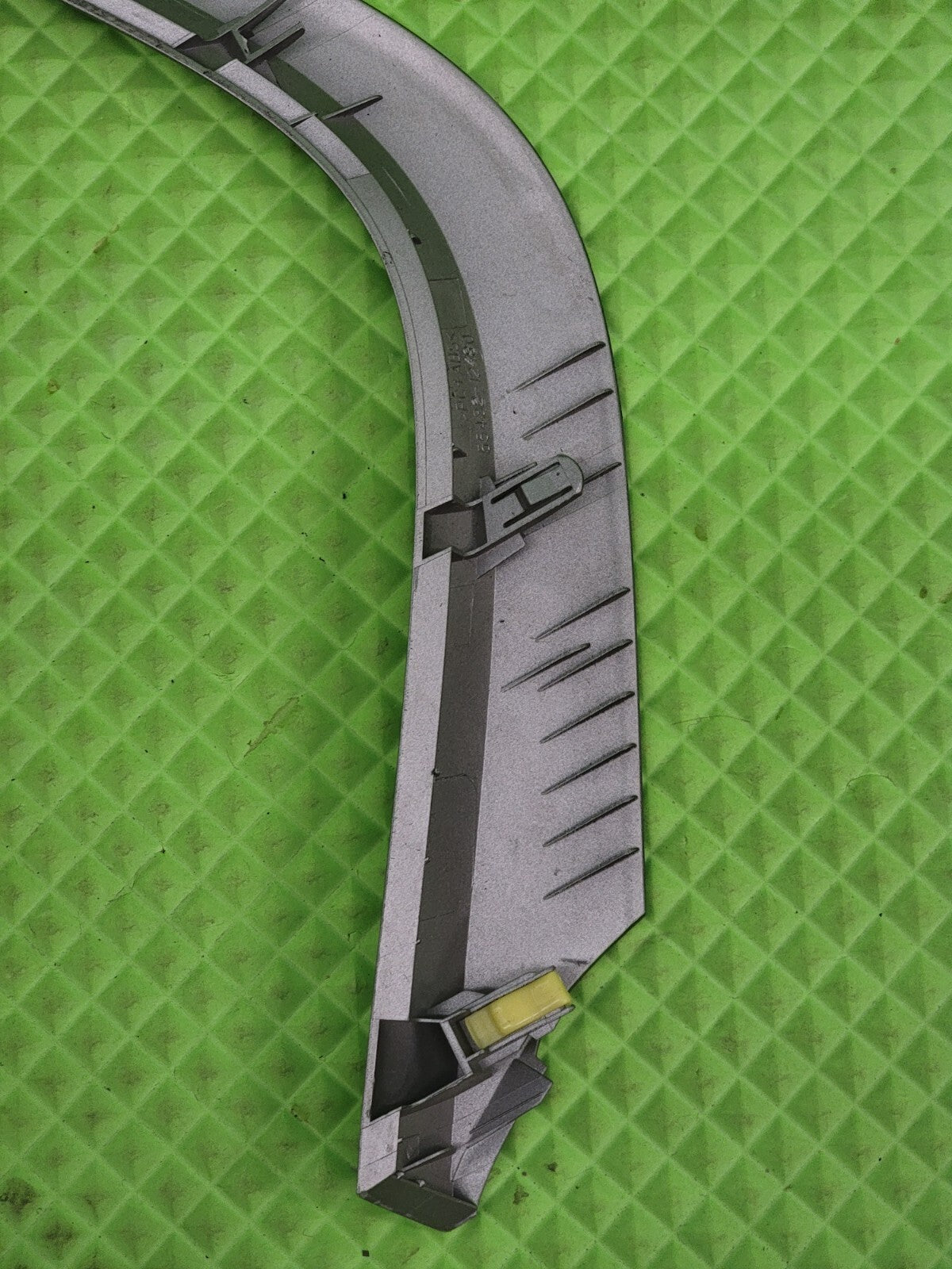 🔥2009-2013 Toyota Corolla Shifter Bezel Trim Molding LEFT side OEM silver