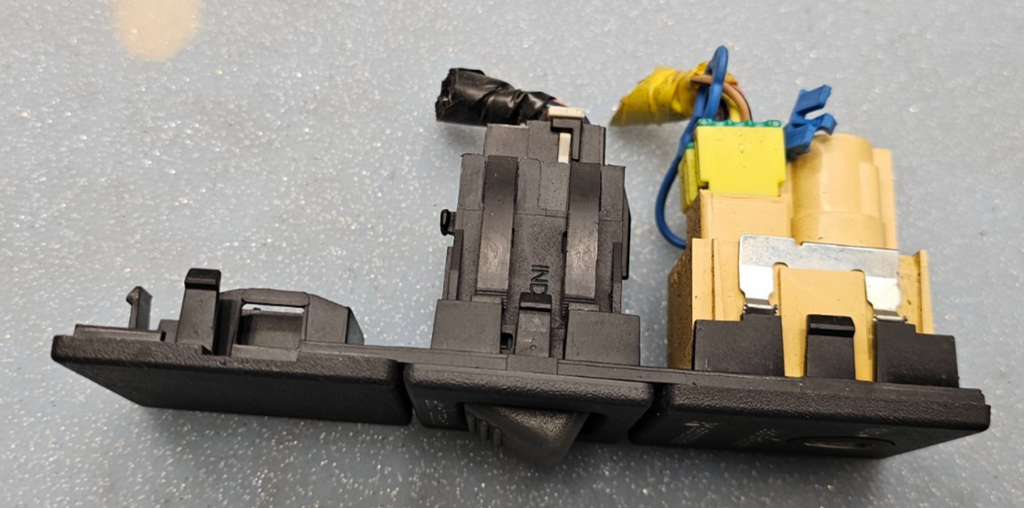 🔥95-99 CHEVY GMC TAHOE YUKON C/K TRUCK DASH AIR PASSENGER BAG CARGO LAMP SWITCH