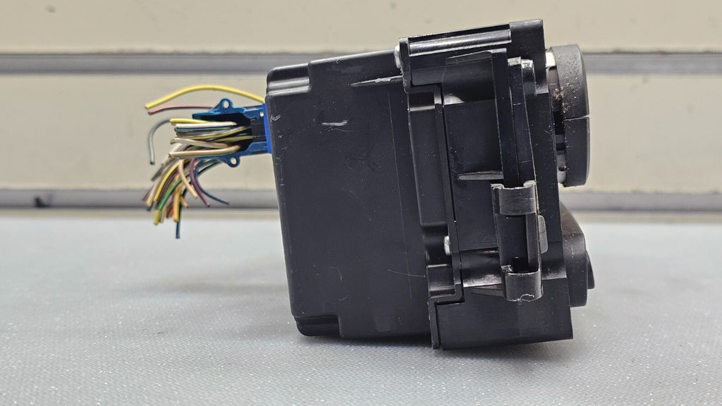 07-10 Ford Edge Dash Center A/C Heater Control Temperature Climate Control Unit
