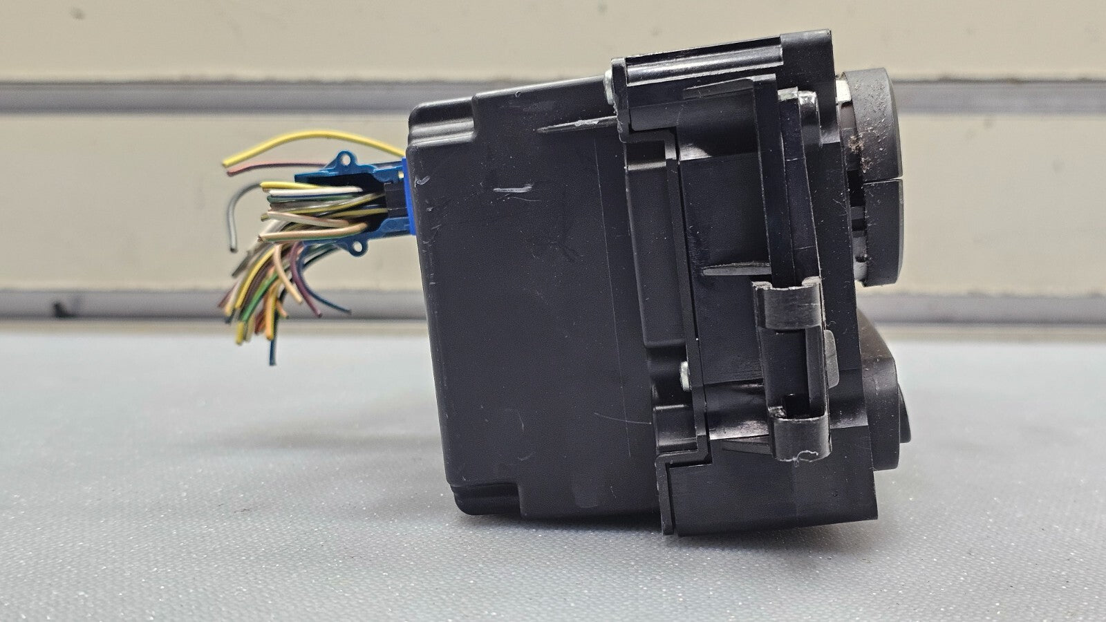 07-10 Ford Edge Dash Center A/C Heater Control Temperature Climate Control Unit