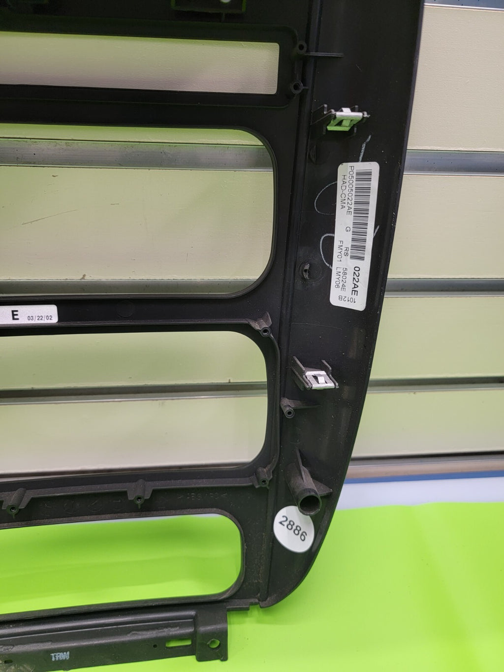🔥01-07 Dodge Caravan Town & Country dash radio climate TRIM bezel BLACK