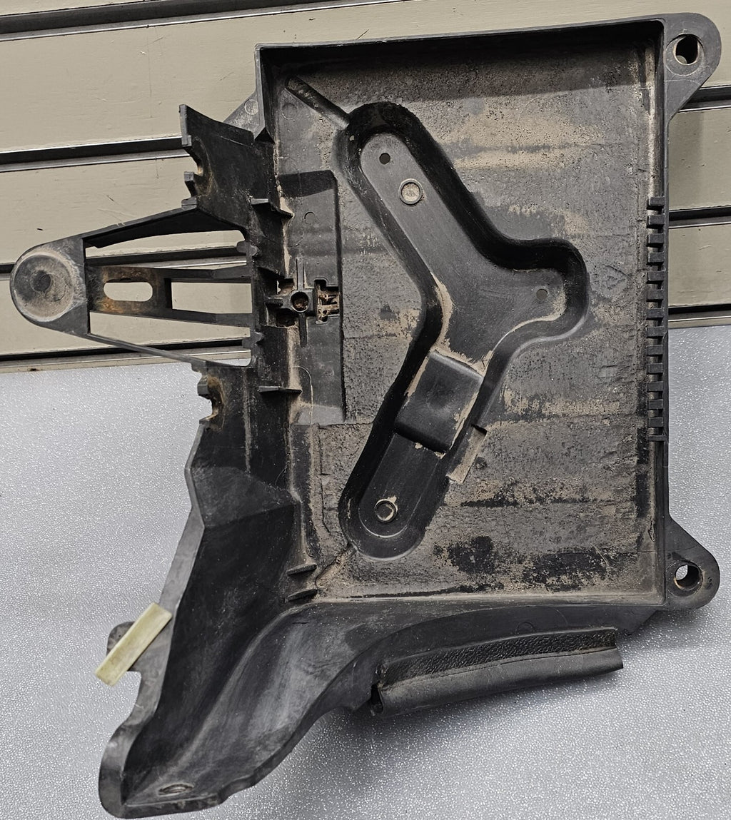 🔥03-11 LINCOLN TOWN CAR GRAND MARQUIS CROWN VICTORIA BATTERY BASE SUPPORT TRAY