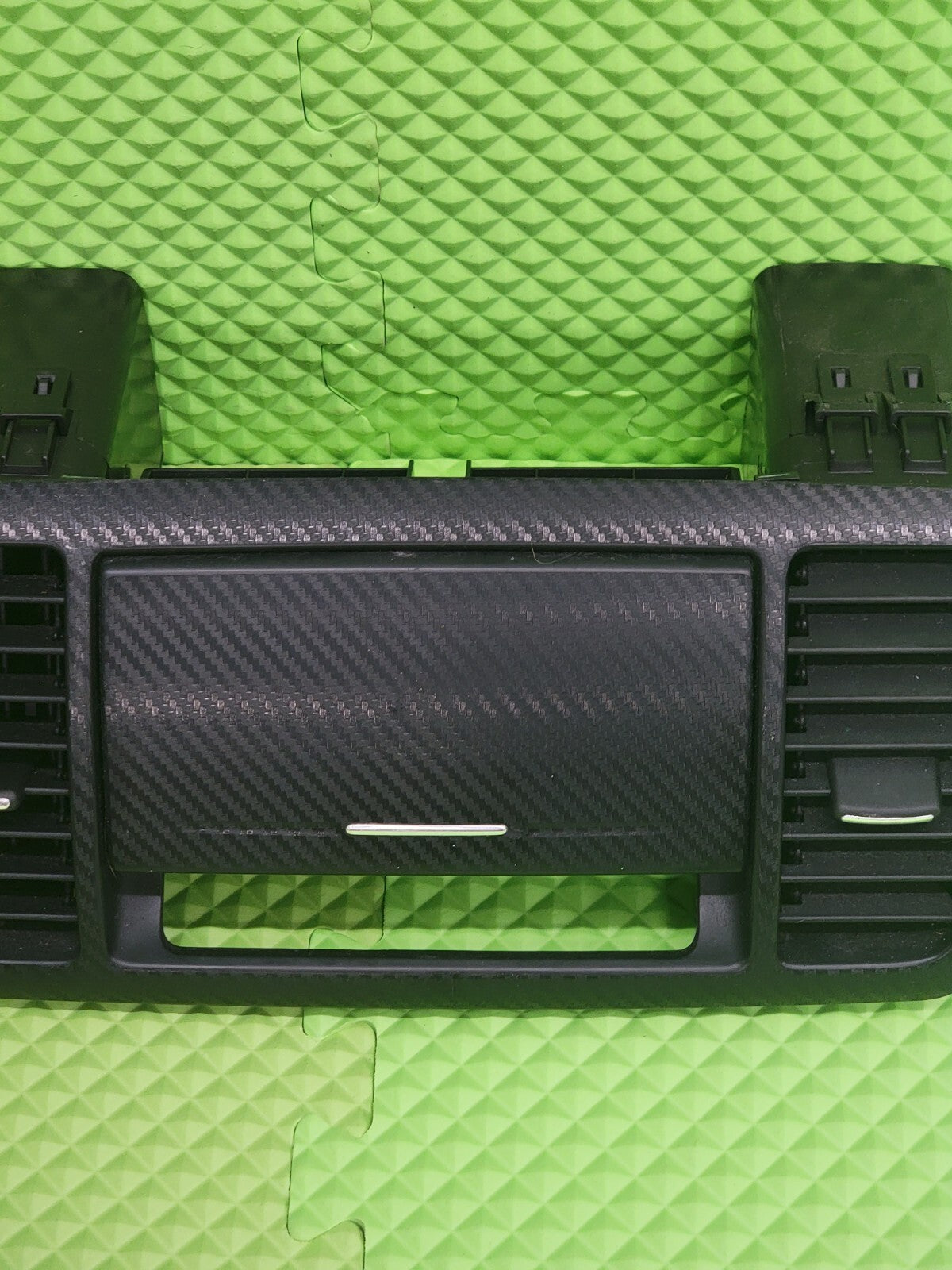 05-09 Subaru Legacy Outback Center Dash Trim Bezel Vents Storage Carbon OEM B31