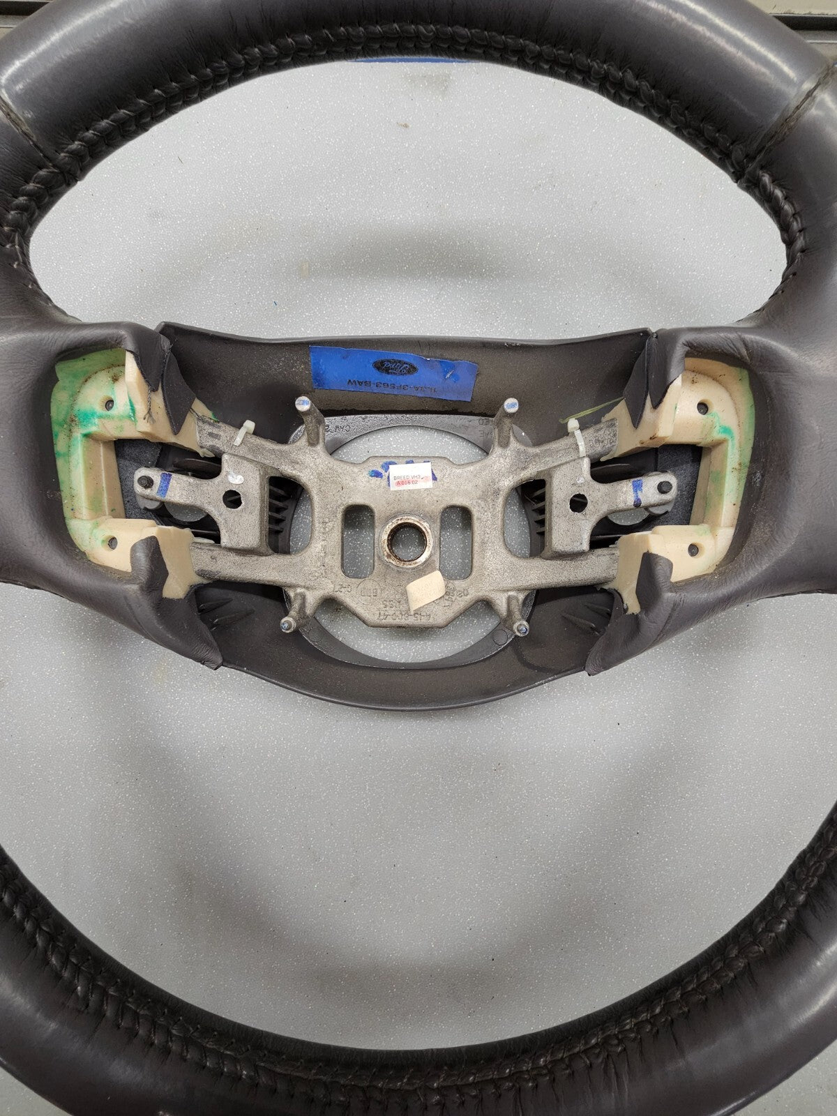 🔥1997-2003 Ford F-150 F-250 EXPEDITION Leather Steering Wheel Cruise Dash Black