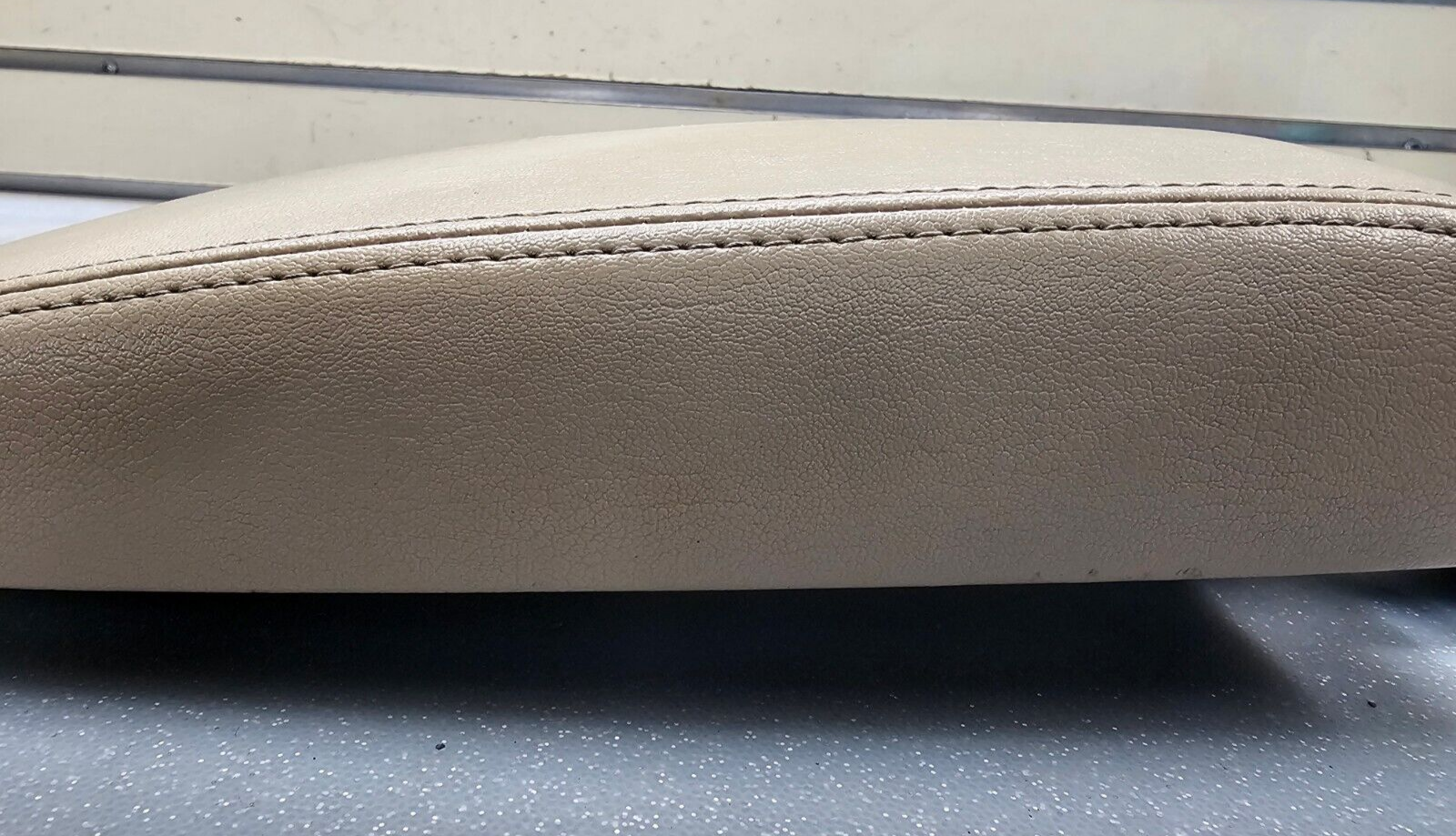 🔥07-08 Maxima Armrest Center Console Cover Sliding Lid Top Pad Storage Tan OEM